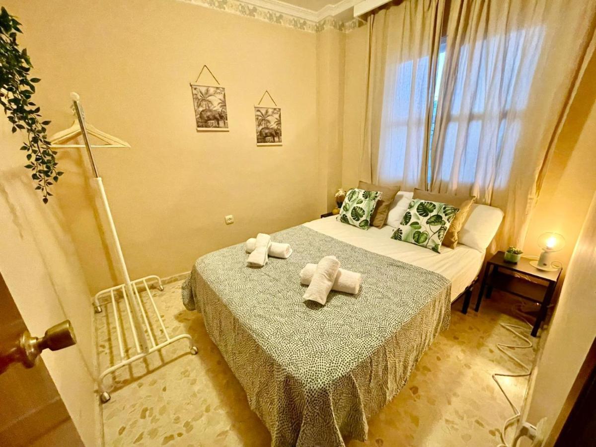 Gatu Villa Palma, Aire Acc Y Confort En El Centro Historico, " Preferente Mayores De 25 Anos Y Familias " El Puerto de Santa Maria Luaran gambar